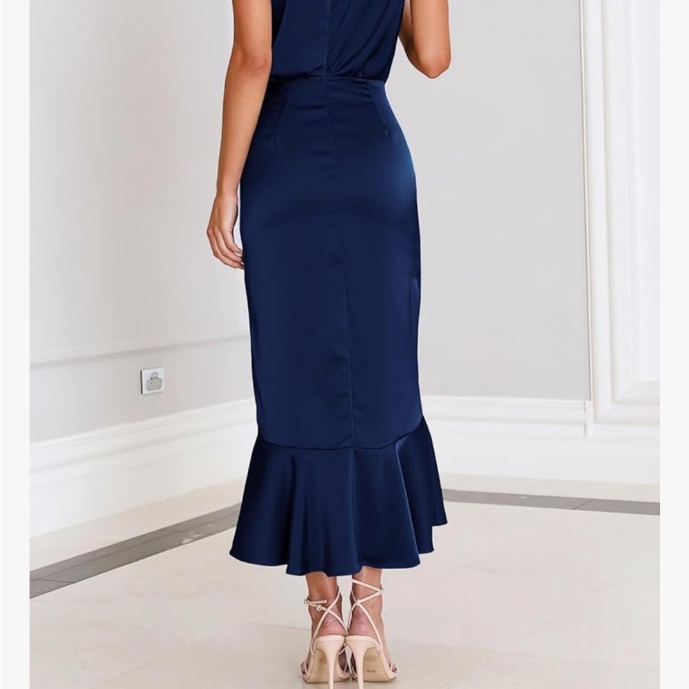 Midi satin cocktail dress - Picture 3 of 4